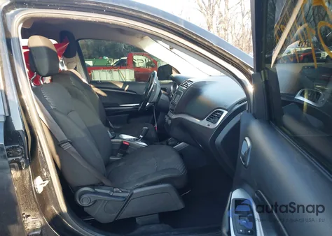 2020 Dodge Journey Se Value z USA, uszkodzony, nr VIN 3C4PDCAB6LT278705